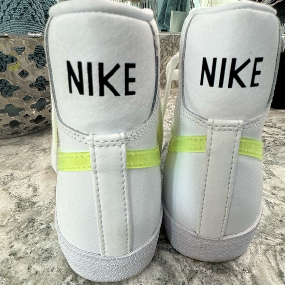Nike Blaze Hightop ** Read Description*** - Picture 2 of 3